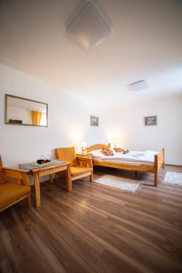 Penzion Palatin Rajecké Teplice Exteriér fotografie
